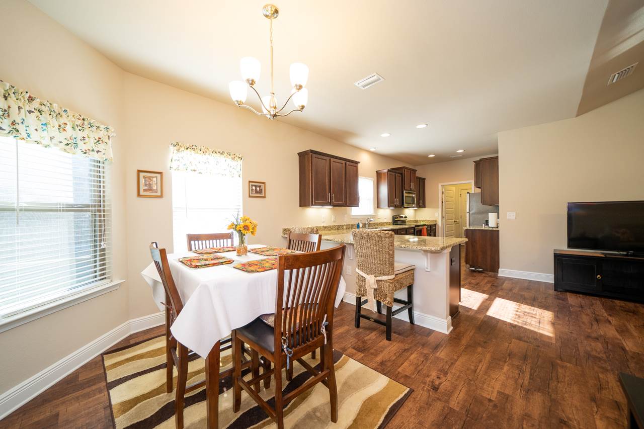 1460 Surrey Loop Foley, AL 36535 - Photo 7 of 23