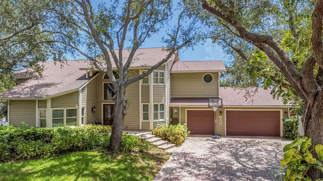 $1,499,000 | 1065 Sable Ct N East, St. Petersburg, FL 33702