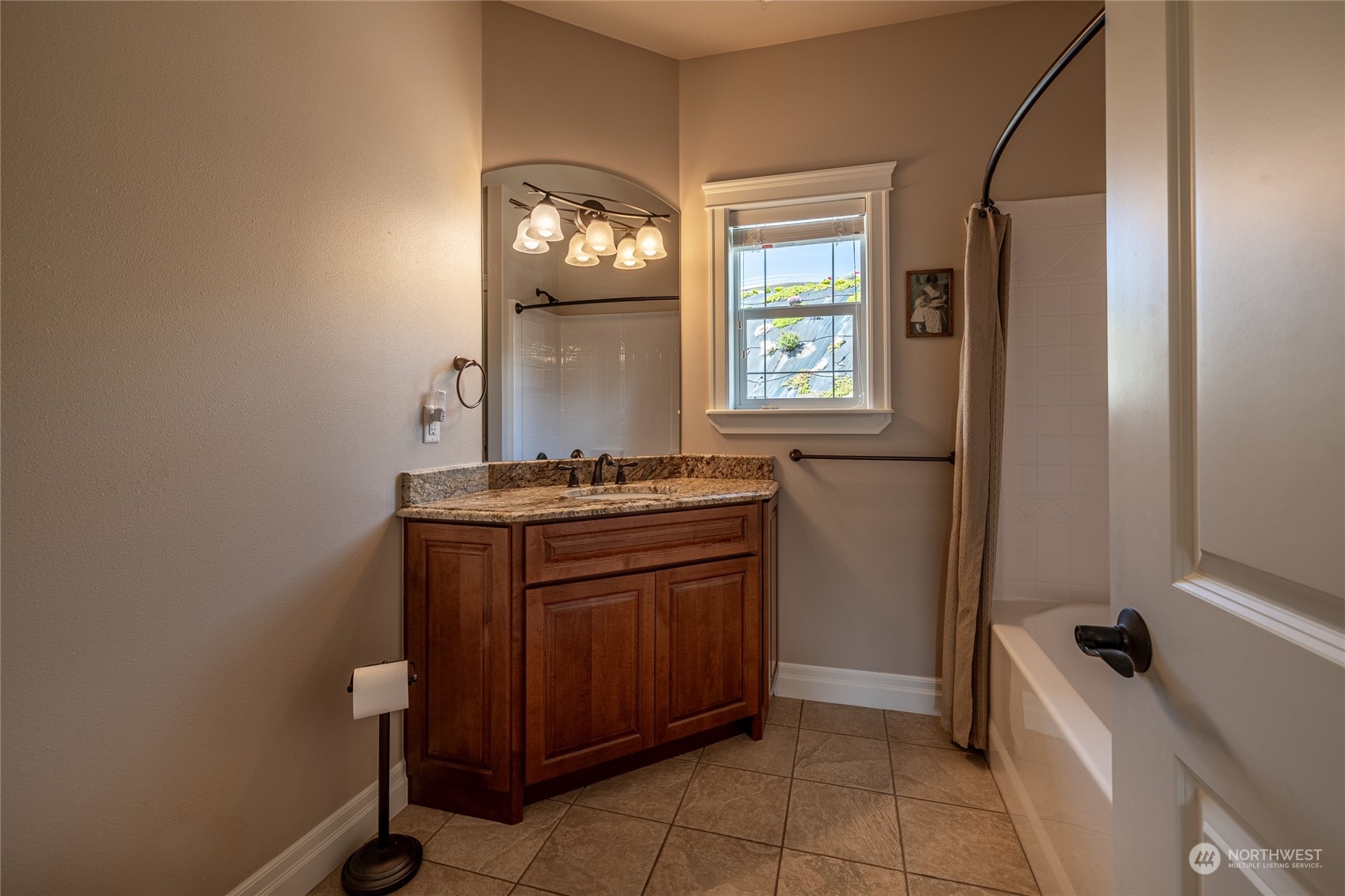 4135 Crestview Road Wenatchee, WA 98801 - Photo 16 of 39 Gallery Image 16