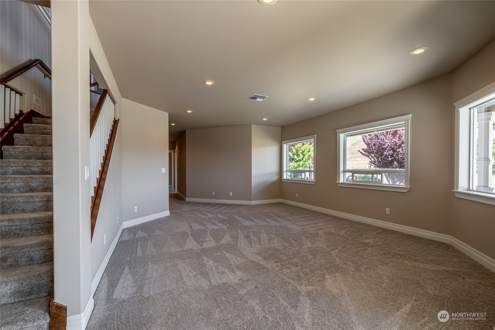 4135 Crestview Road Wenatchee, WA 98801 - Photo 21 of 39 Gallery Image 21