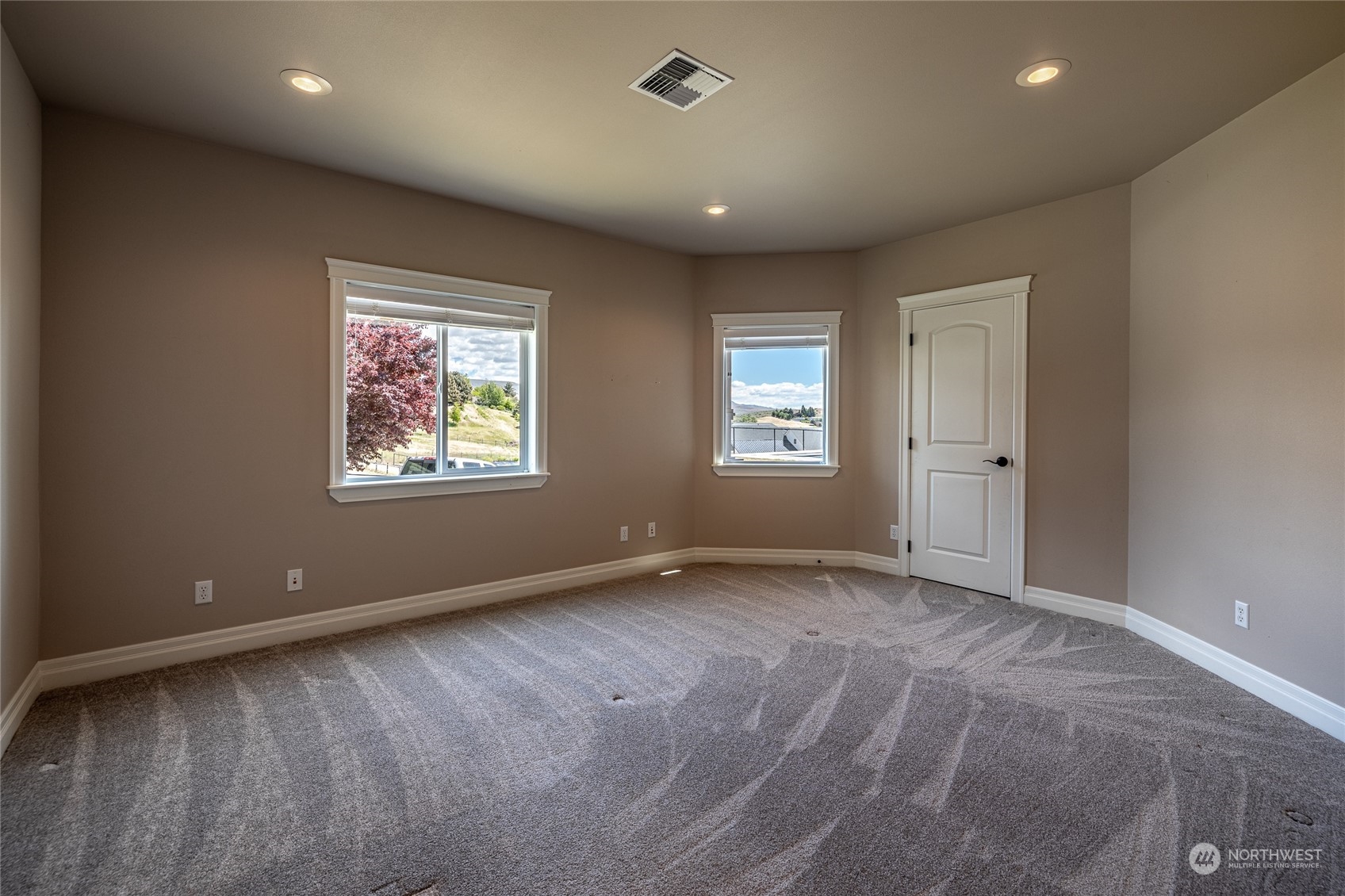 4135 Crestview Road Wenatchee, WA 98801 - Photo 25 of 39 Gallery Image 25