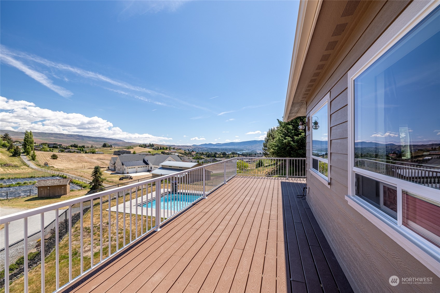 4135 Crestview Road Wenatchee, WA 98801 - Photo 35 of 39 Gallery Image 35