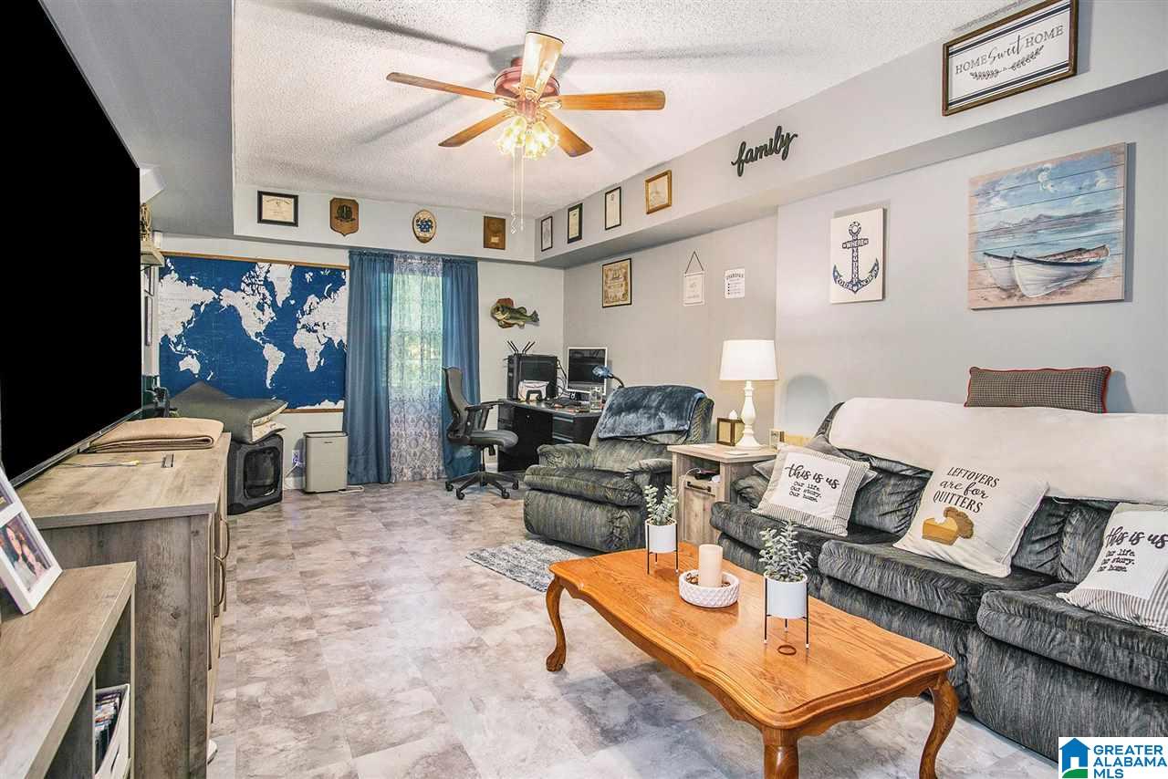 1109 Ridge Drive Pelham, AL 35124 - Photo 6 of 31 Gallery Image 6