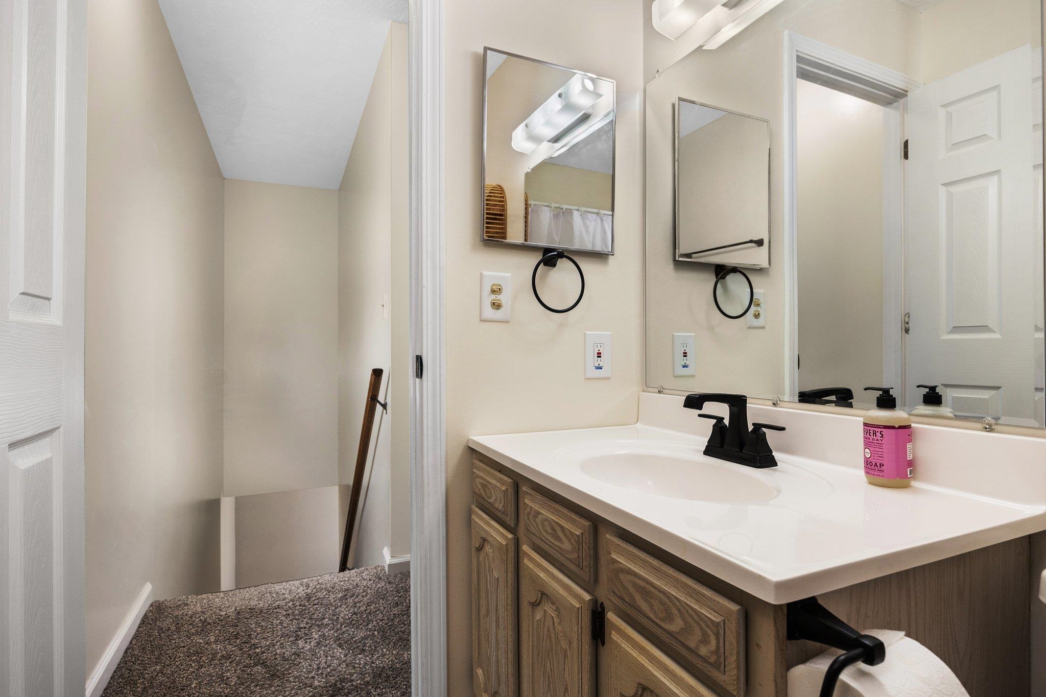 3801 East Hammond Road Traverse City, MI 49686 - Photo 24 of 52 1916177-24.JPG