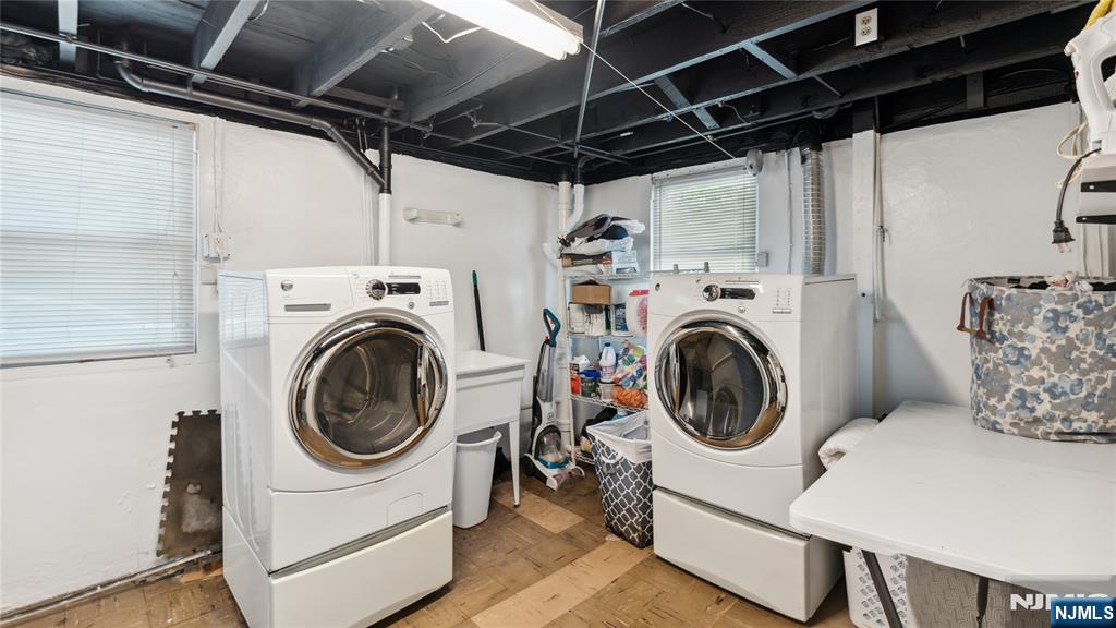 80 Union Avenue Little Ferry, NJ 07643 - Photo 20 of 35 a utility room with dryer and washer