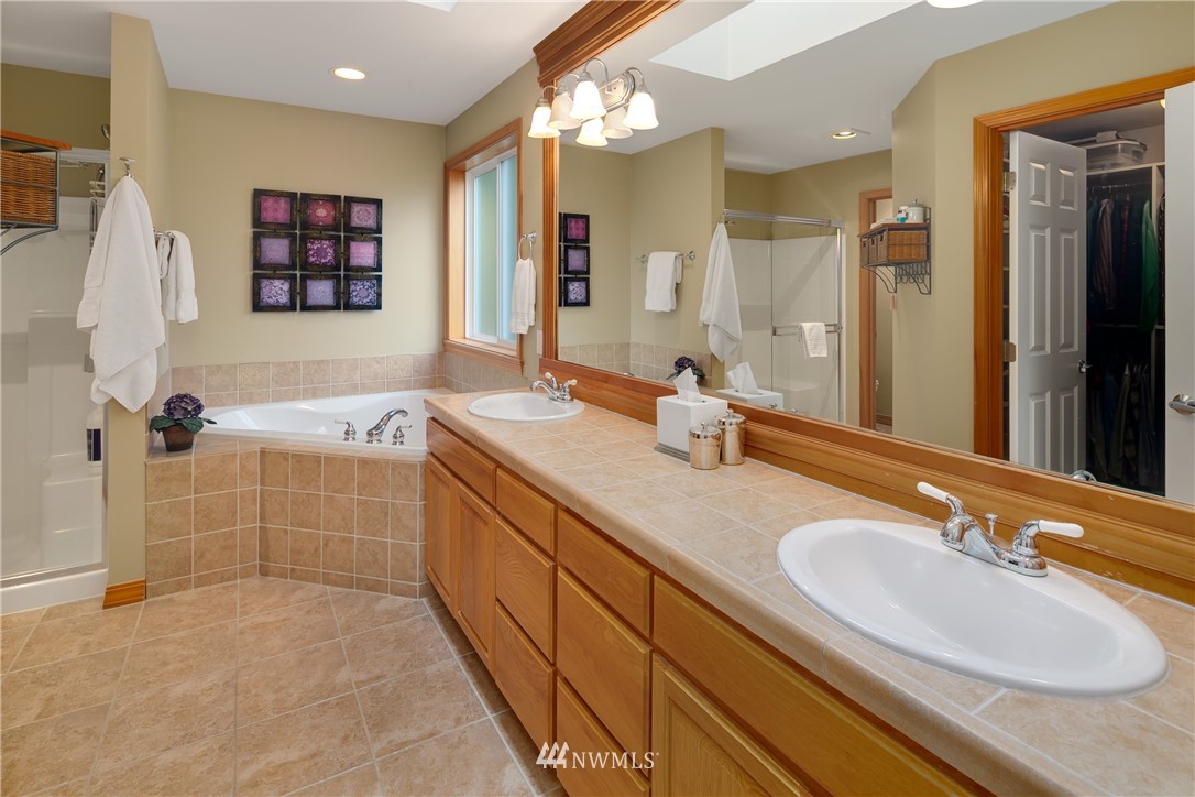 17330 5th Place West Bothell, WA 98012 - Photo 13 of 25