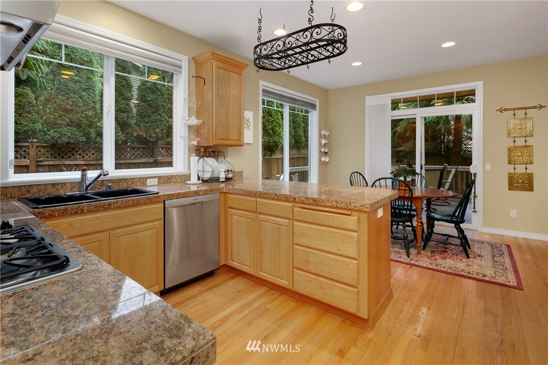 17330 5th Place West Bothell, WA 98012 - Photo 3 of 25