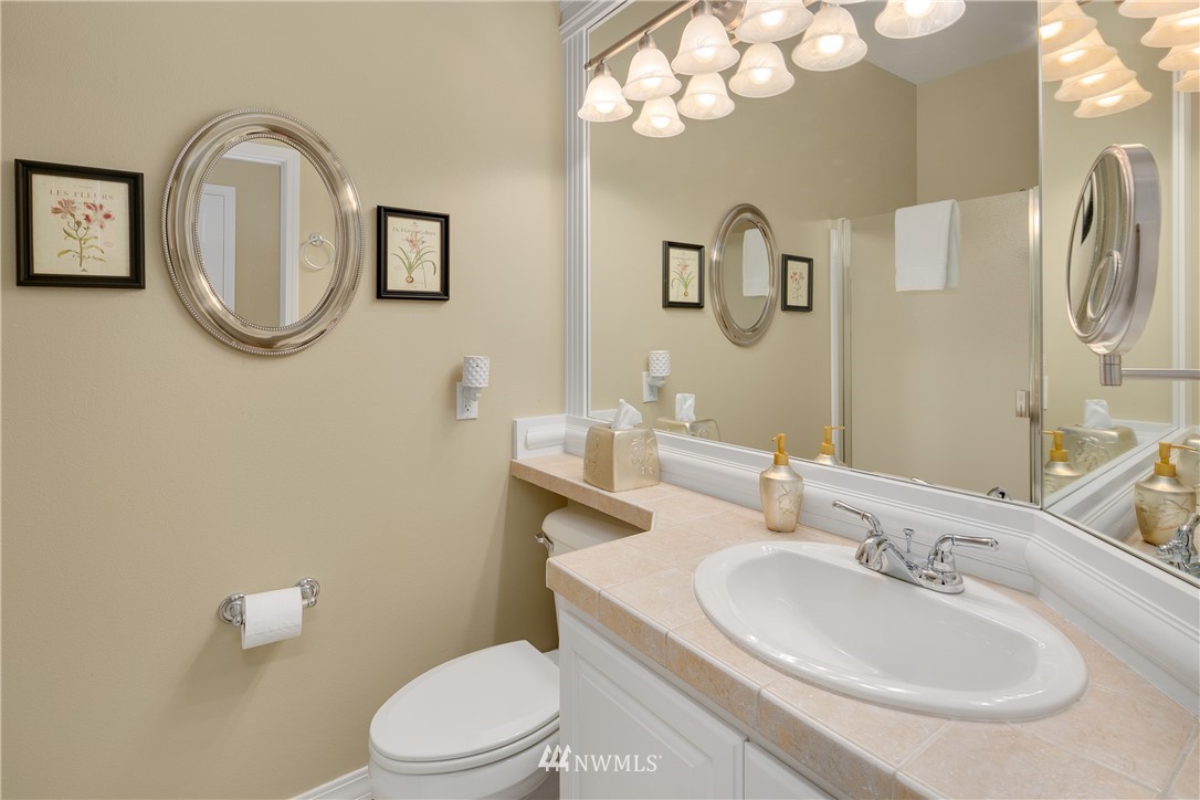 17330 5th Place West Bothell, WA 98012 - Photo 9 of 25
