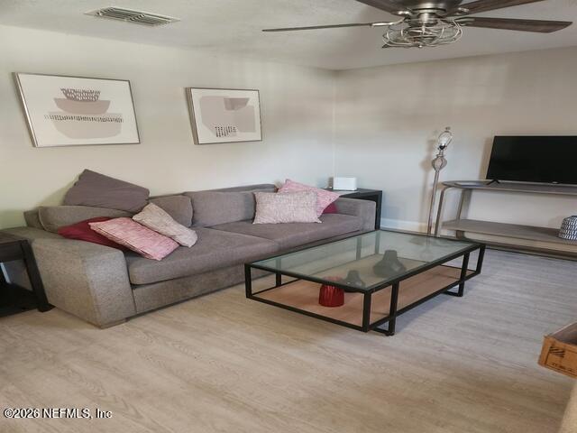 2471 Fernside Road Jacksonville, FL 32246 - Photo 5 of 13 05_beyc6a5e42e50c88d