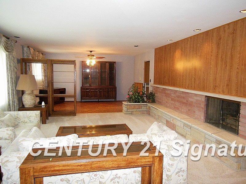5063 Calkins Road Flint, MI 48532 - Photo 5 of 33