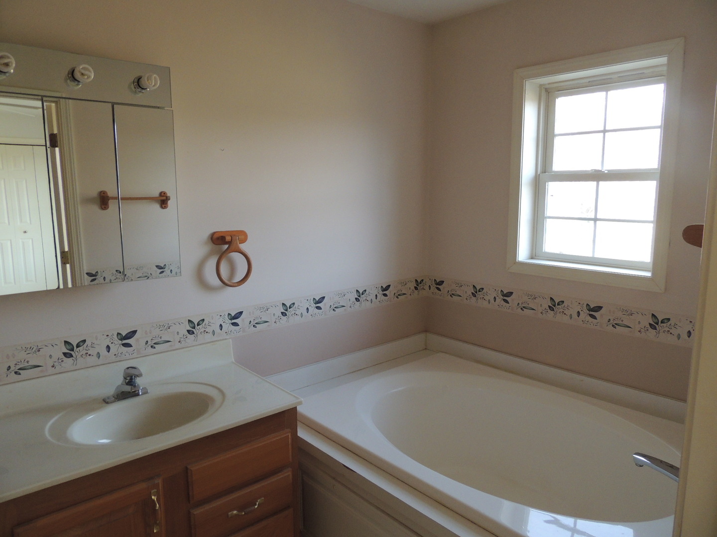 2022 North 2653rd Road Marseilles, IL 61341 - Photo 8 of 16