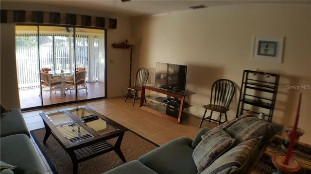 $3,490 | 6468 Seagull Drive, Unit 316, Bradenton, FL 34210