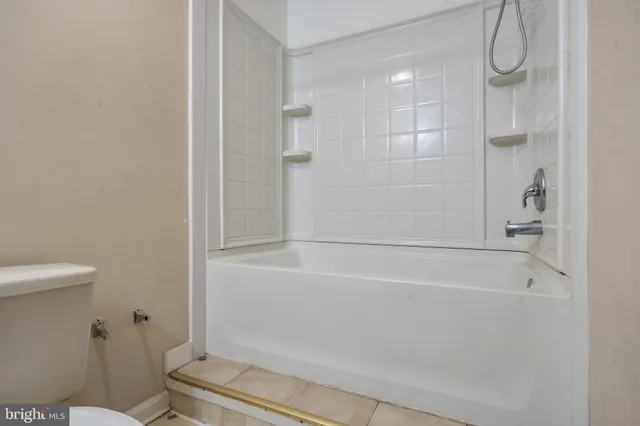 $275,000 | 13 Summit Court, Clementon, NJ 08021