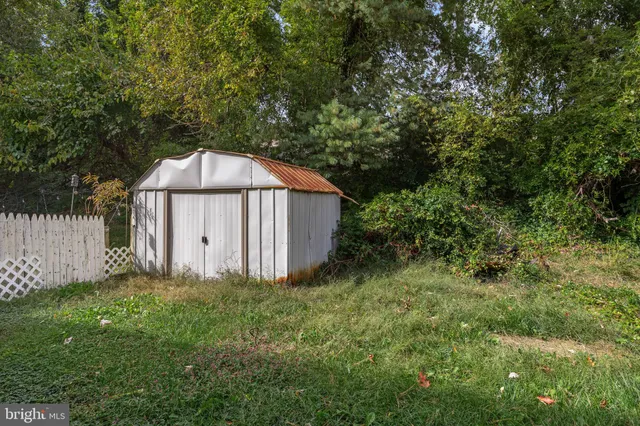 $275,000 | 13 Summit Court, Clementon, NJ 08021