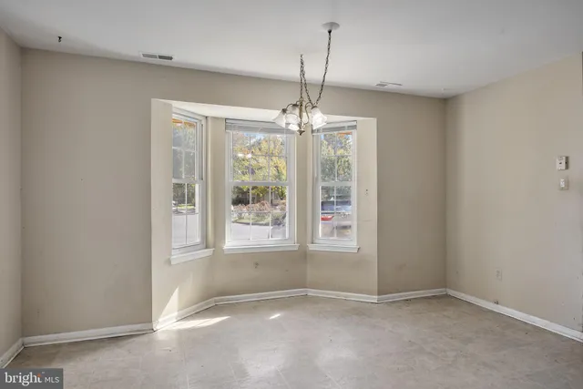 $275,000 | 13 Summit Court, Clementon, NJ 08021