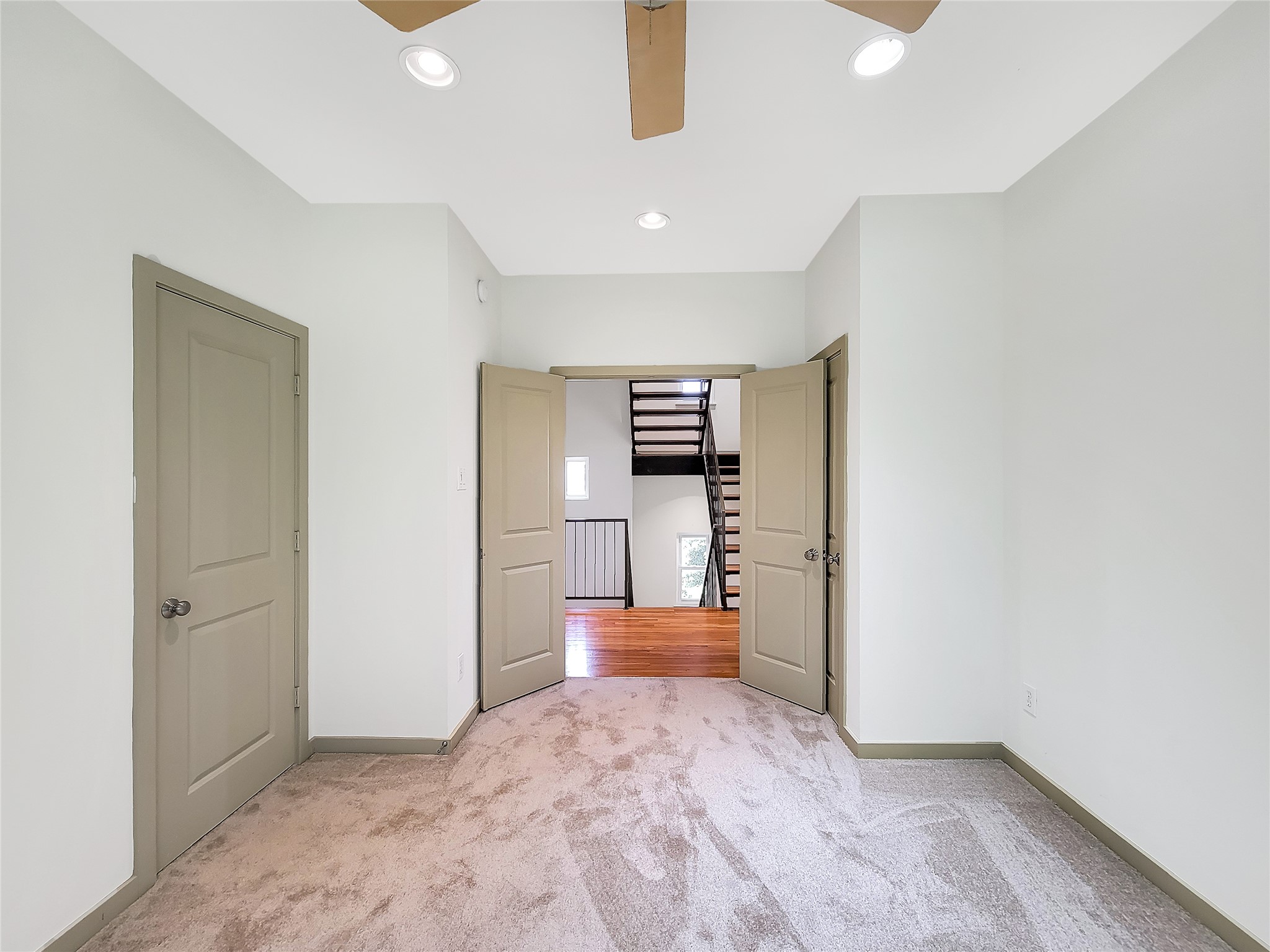 321 East 20th Street Houston, TX 77008 - Photo 33 of 36