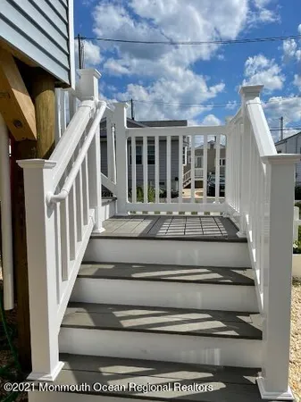 a view of entryway