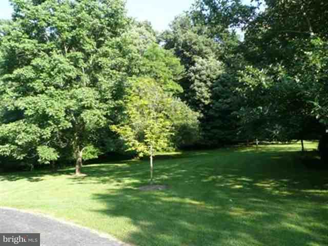 634 Devon Road Camp Hill, PA 17011 - Photo 6 of 6 Gallery Image 6