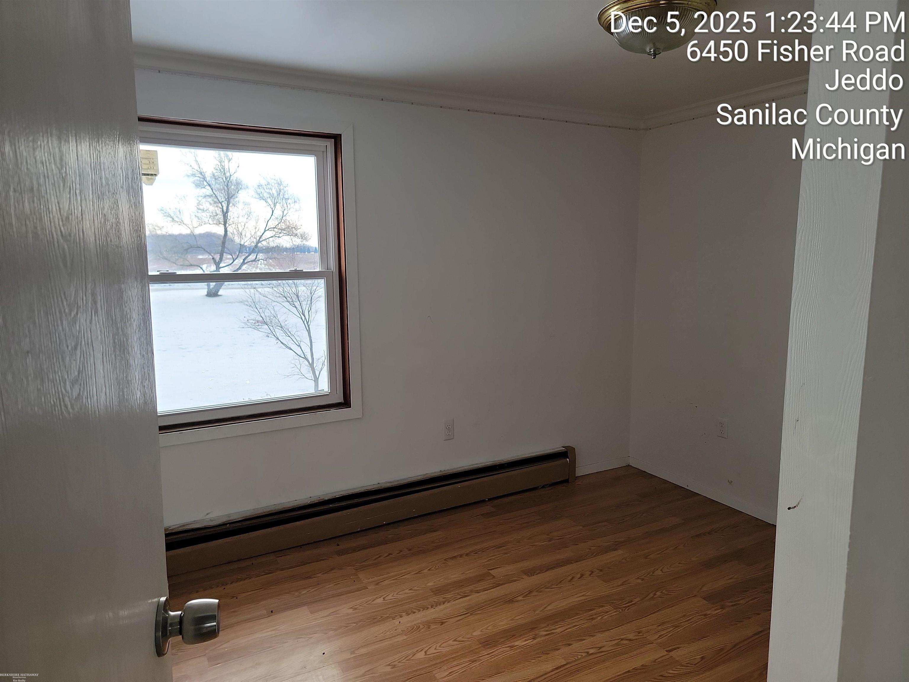 6450 Fisher Road Jeddo, MI 48032 - Photo 11 of 23