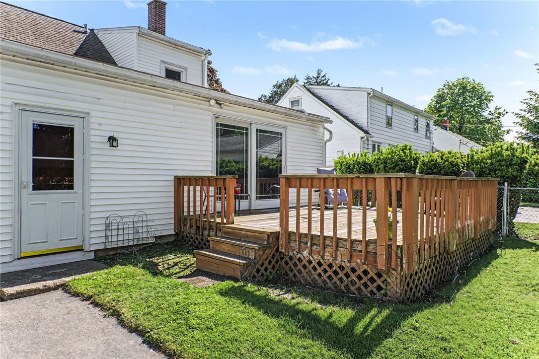 168 Cinnabar Road Irondequoit, NY 14617 - Photo 22 of 28
