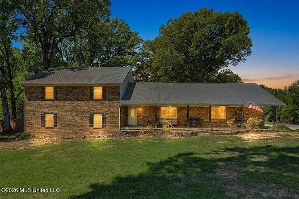 $445,000 | 2125 Swinnea Road, Nesbit, MS 38651