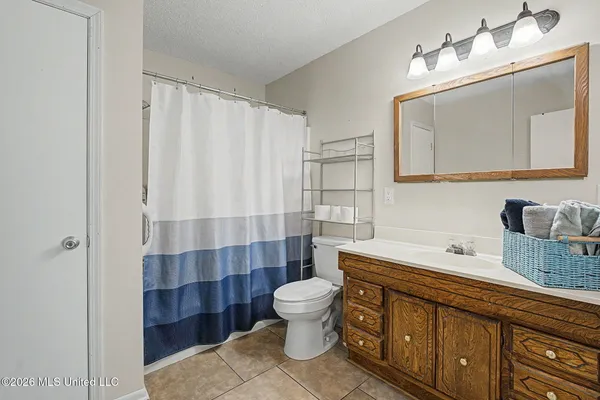 $445,000 | 2125 Swinnea Road, Nesbit, MS 38651