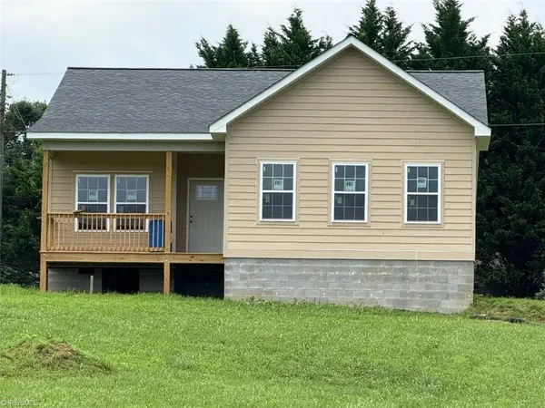 $339,900 | 31 River Chase Drive, Traphill, NC 28685