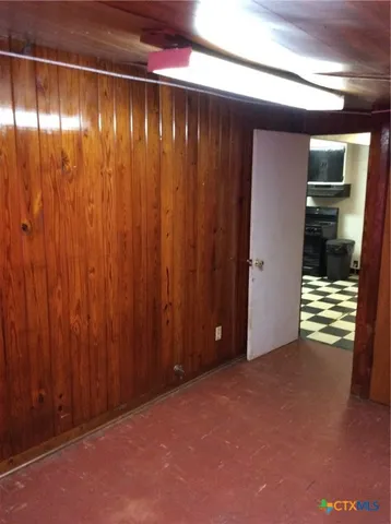 $125,000 | 914 MacArthur Street, Cuero, TX 77954