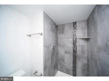 $2,300 | 666 West Germantown Pike, Unit 1620, Plymouth Meeting, PA 19462