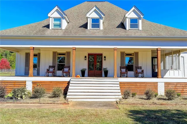 a view of a house with a swimming pool