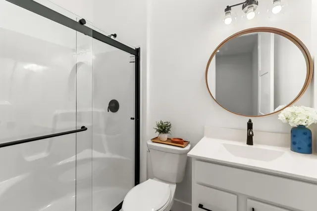 $2,695,000 | 5598 West Shore Drive, La Grange, WI 53121