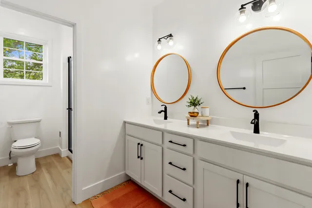 $2,695,000 | 5598 West Shore Drive, La Grange, WI 53121