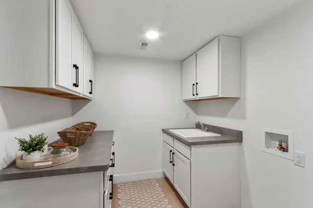 $2,695,000 | 5598 West Shore Drive, La Grange, WI 53121