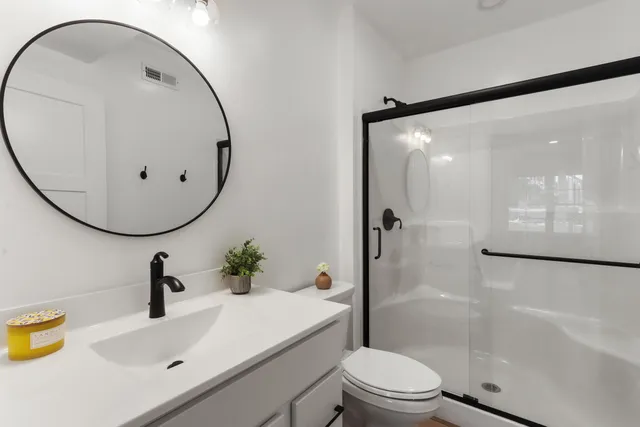 $2,695,000 | 5598 West Shore Drive, La Grange, WI 53121