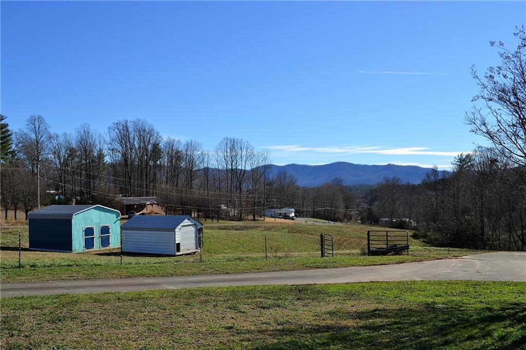 1905 Jamestown Road Morganton, NC 28655 - Photo 2 of 21 Gallery Image 2