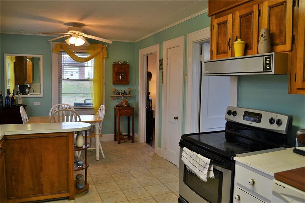 1905 Jamestown Road Morganton, NC 28655 - Photo 12 of 21 Gallery Image 12