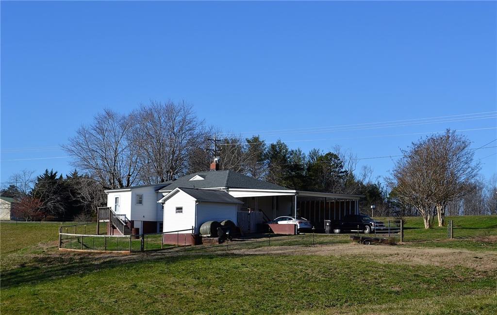 1905 Jamestown Road Morganton, NC 28655 - Photo 7 of 21 Gallery Image 7