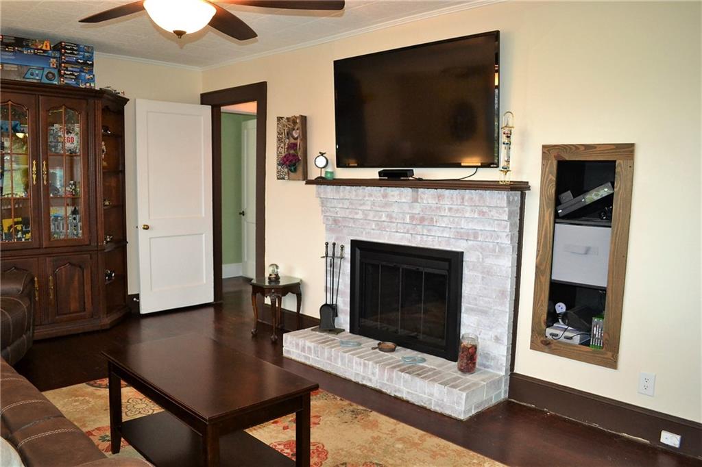 1905 Jamestown Road Morganton, NC 28655 - Photo 10 of 21 Gallery Image 10