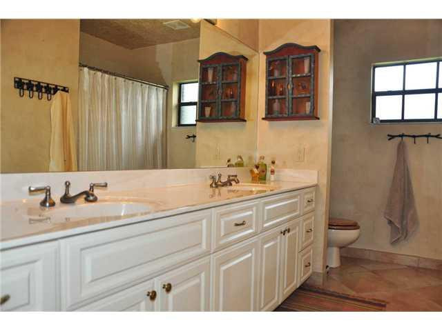 5410 Southwest 178th Avenue Southwest Ranches, FL 33331 - Photo 12 of 25 Bathroom
