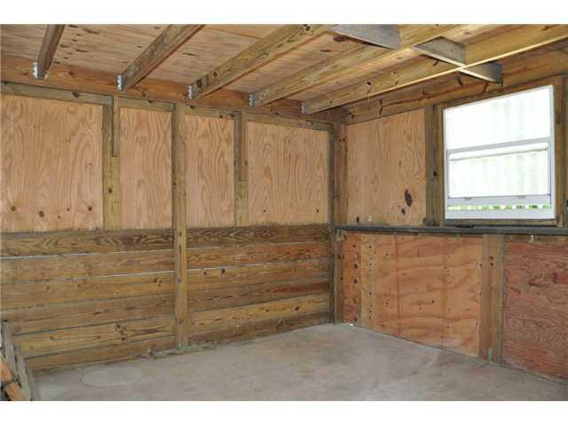 5410 Southwest 178th Avenue Southwest Ranches, FL 33331 - Photo 23 of 25 Stable/Barn