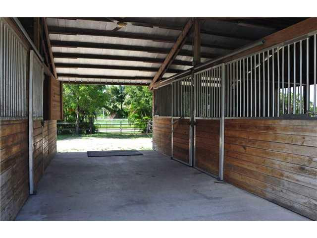 5410 Southwest 178th Avenue Southwest Ranches, FL 33331 - Photo 24 of 25 Stable/Barn