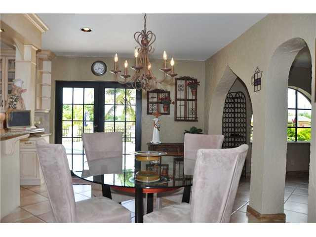 5410 Southwest 178th Avenue Southwest Ranches, FL 33331 - Photo 7 of 25 Dining Room