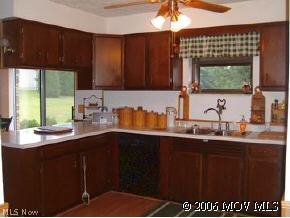 2630 Pleasant Ridge Road Marietta, OH 45750 - Photo 6 of 8