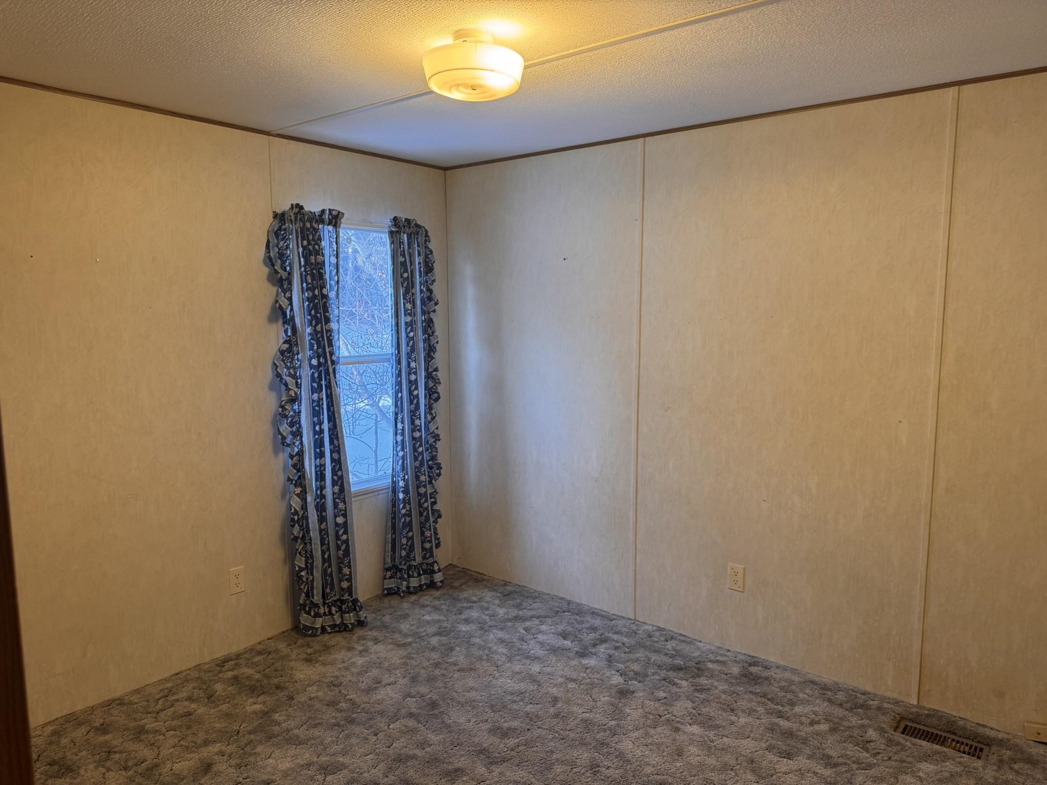 5257 Greenwood Road Duluth, MN 55804 - Photo 11 of 17