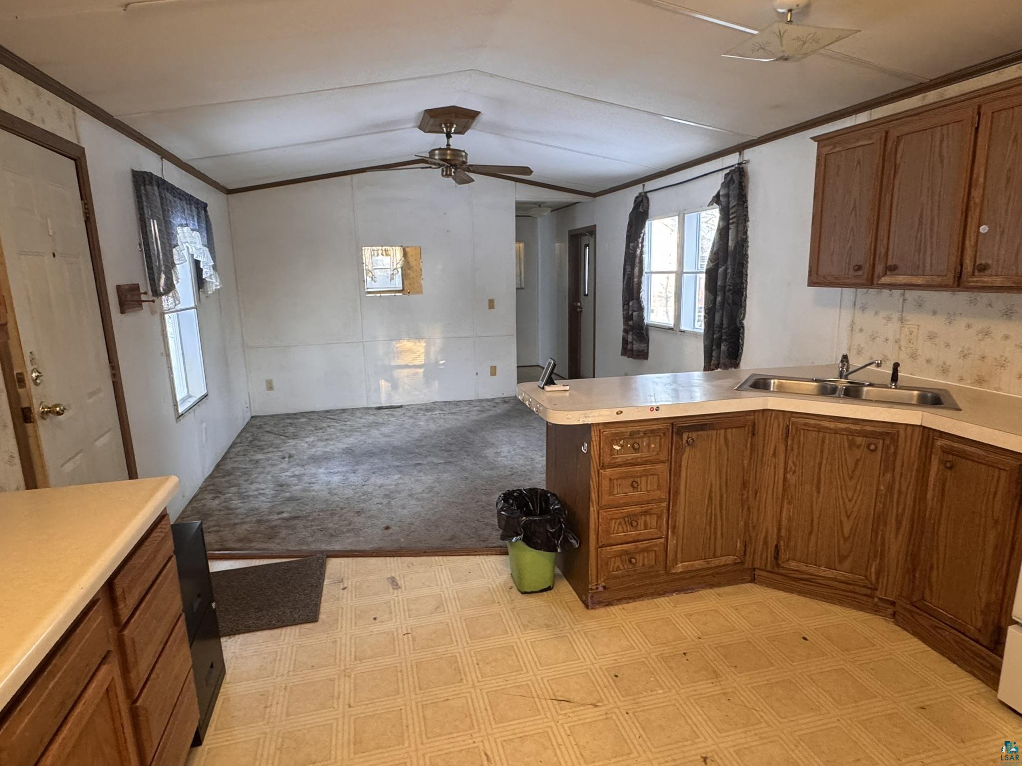 5257 Greenwood Road Duluth, MN 55804 - Photo 8 of 17 Gallery Image 8