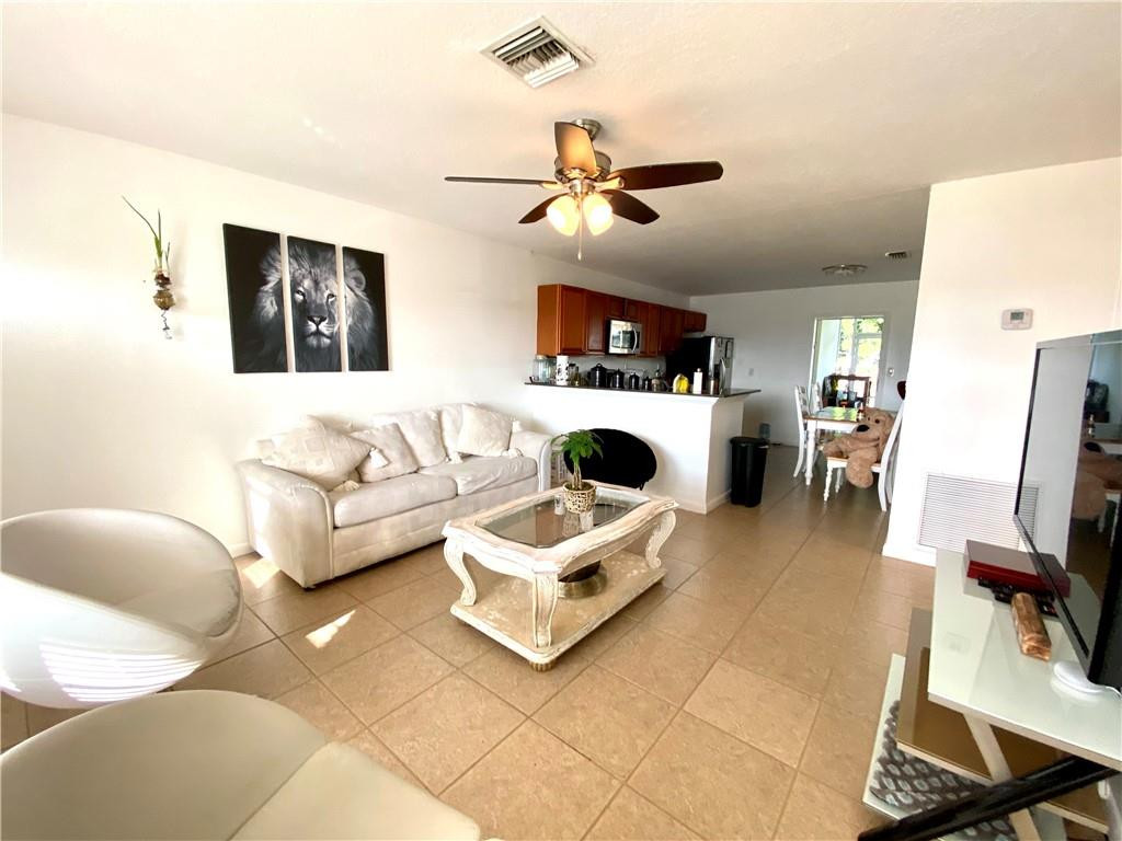 2832 North Dixie Highway Boca Raton, FL 33431 - Photo 4 of 28 Photo 4