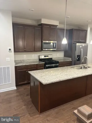 $3,300 | 11033 Blackburn Cove Lane, Manassas, VA 20109