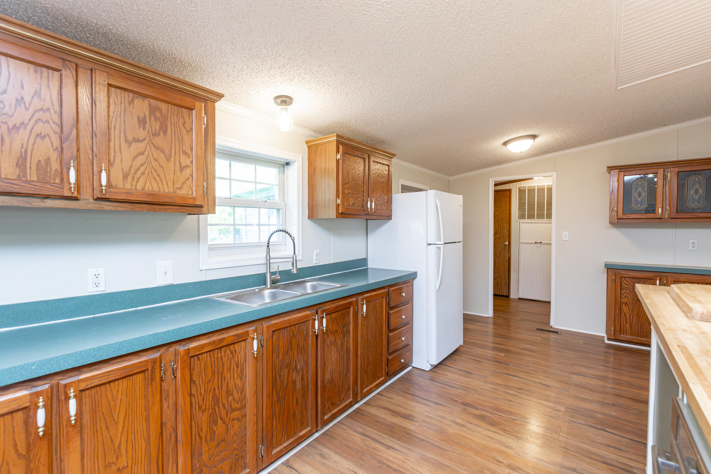 2925 Irvine Road Winchester, KY 40391 - Photo 12 of 34 1-10