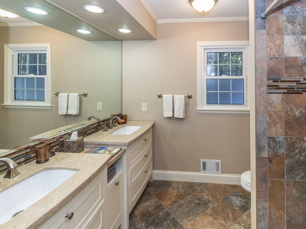 7657 Dean Road Indianapolis, IN 46240 - Photo 18 of 26 Gallery Image 18