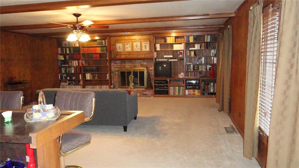 7657 Dean Road Indianapolis, IN 46240 - Photo 9 of 26 Gallery Image 9